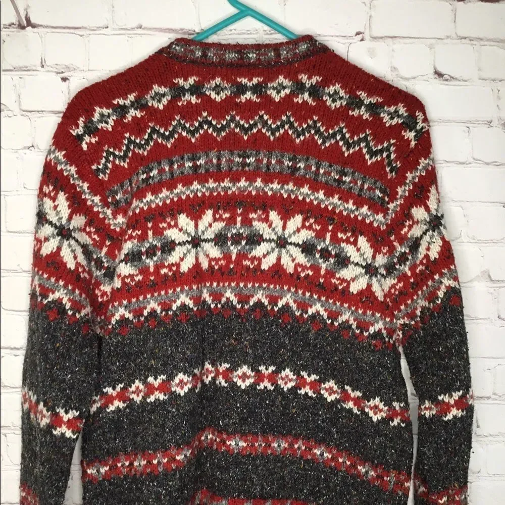 Vintage women Nordic wool cardigan‎